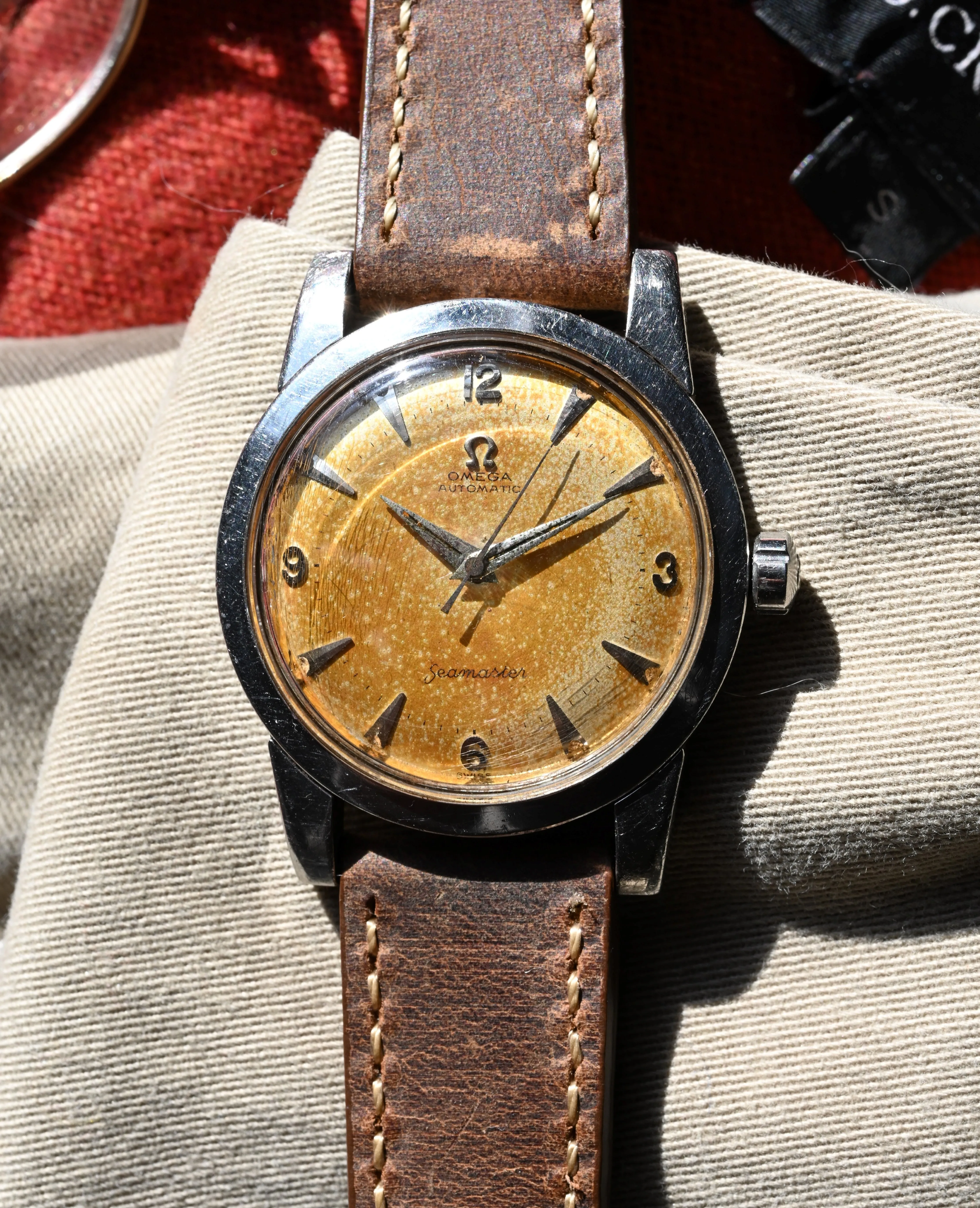 Vintage Omega Seamaster 2577 - Orange Creamsicle
