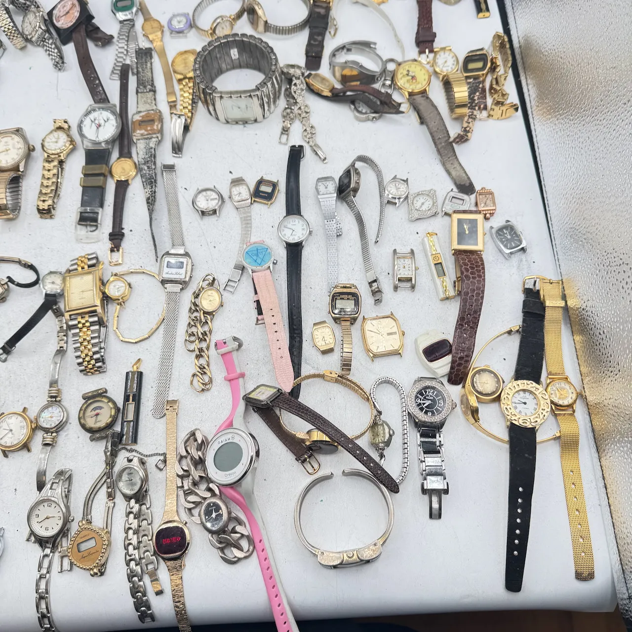 Vintage Seiko, Citizen, Pulsar, etc. Lot of 100 Ladies Quartz Wristwatch 6