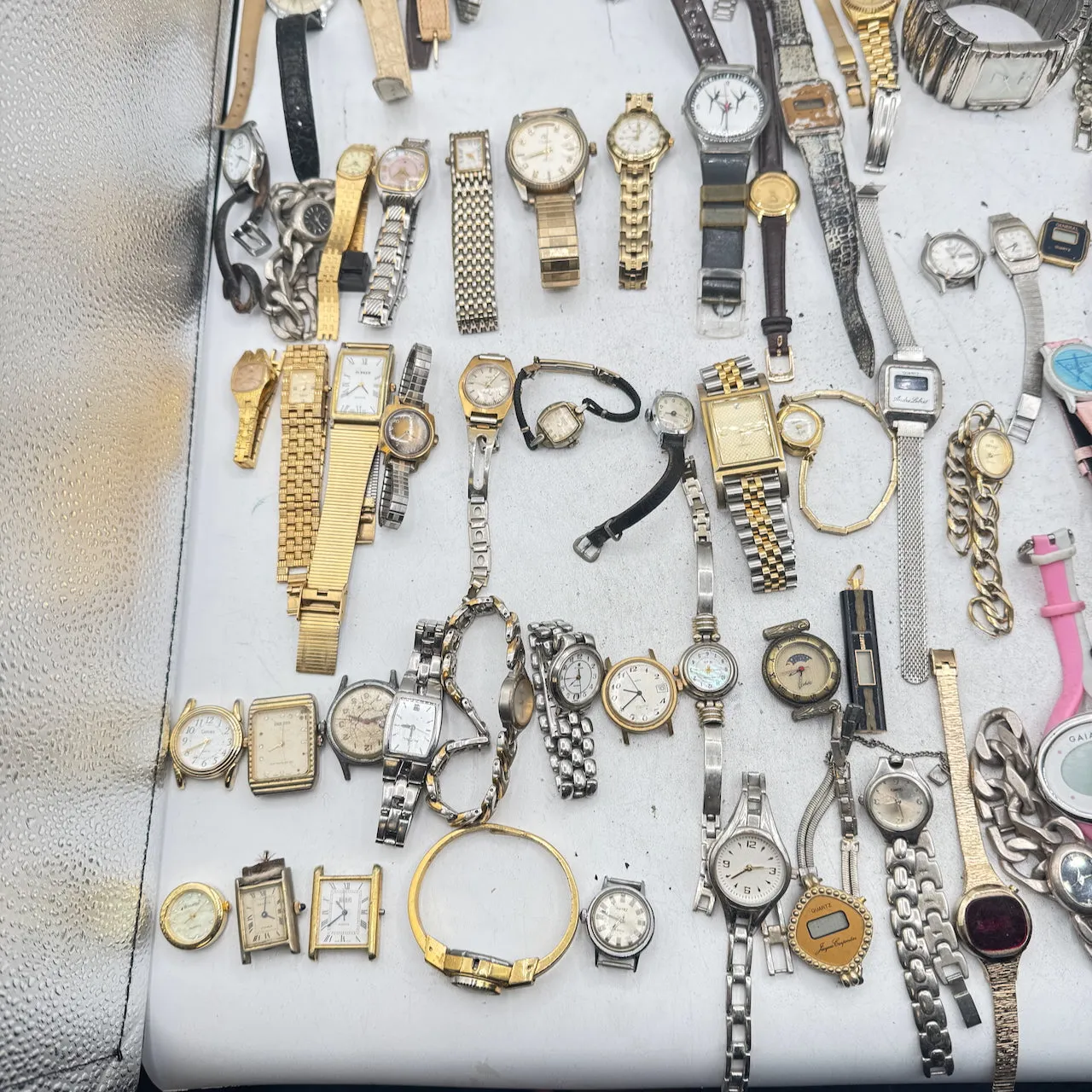 Vintage Seiko, Citizen, Pulsar, etc. Lot of 100 Ladies Quartz Wristwatch 6