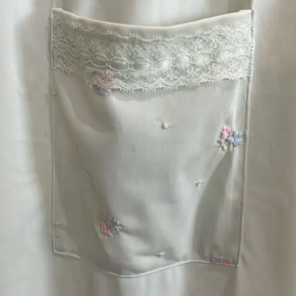 Vintage Shadowline All nylon robe button down lace pocket embroidered flowers S