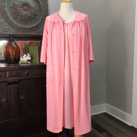 Vintage Shadowline peignior set
