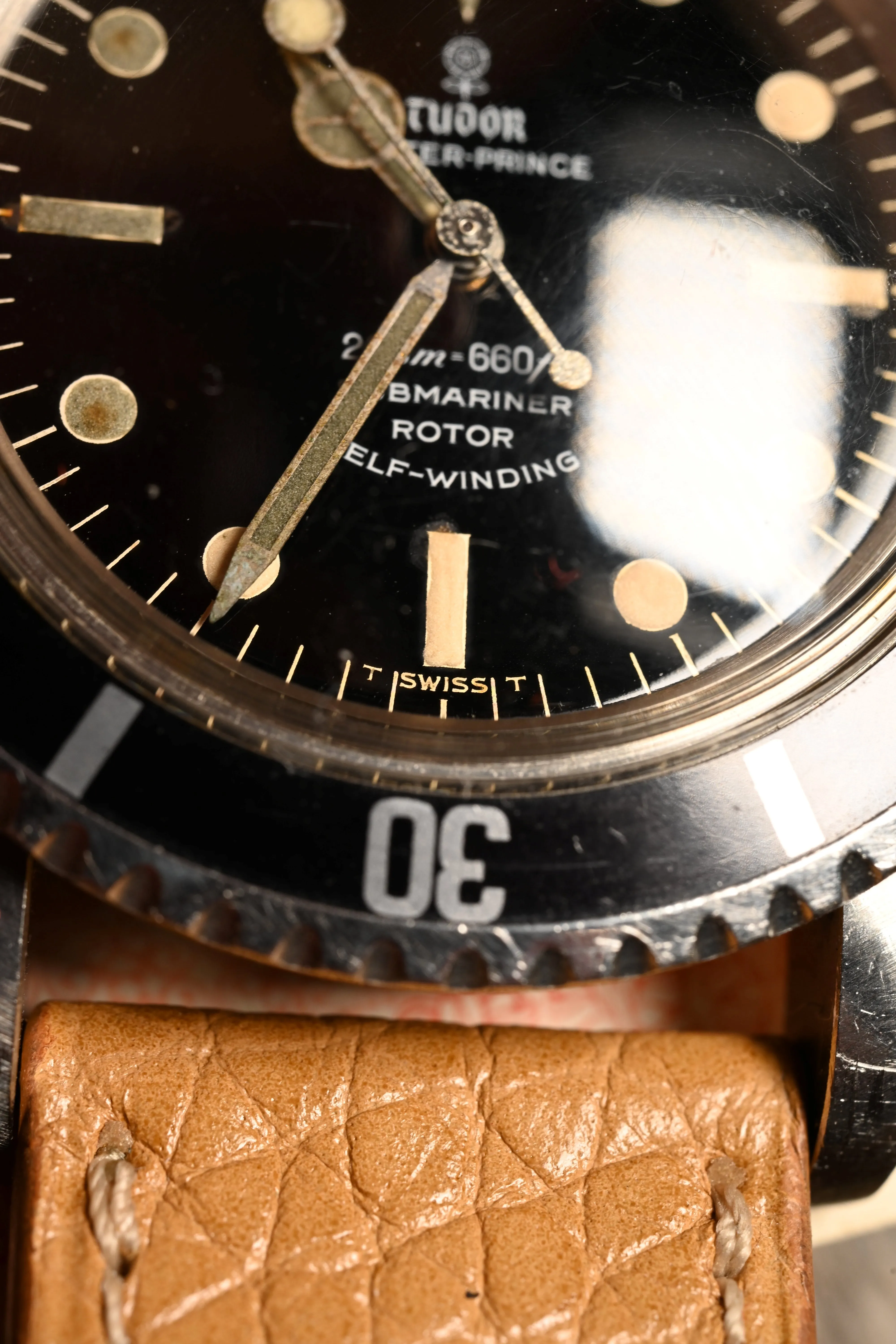 Vintage Tudor Submariner 7928 Glossy Dial w/ Box & Papers