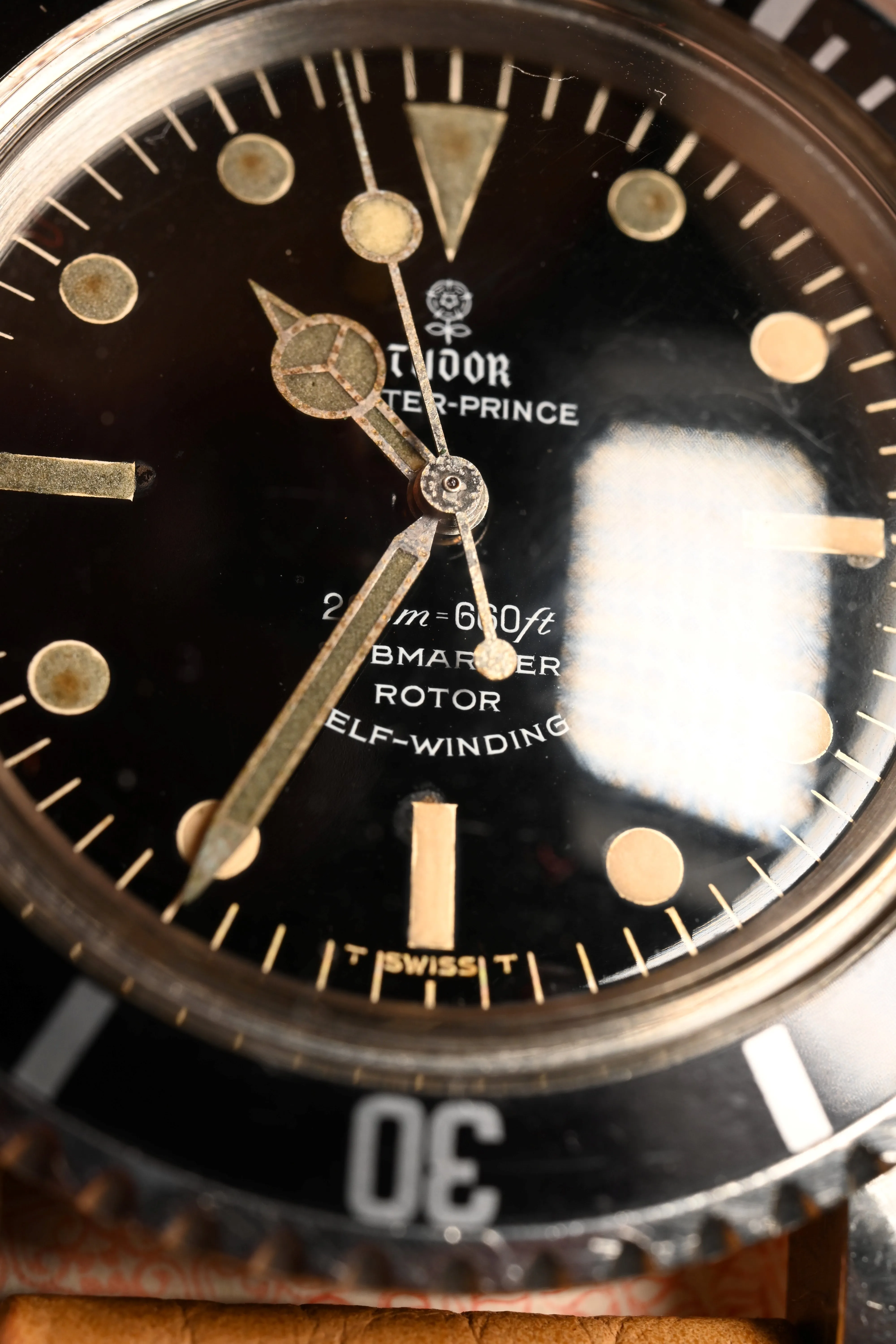 Vintage Tudor Submariner 7928 Glossy Dial w/ Box & Papers
