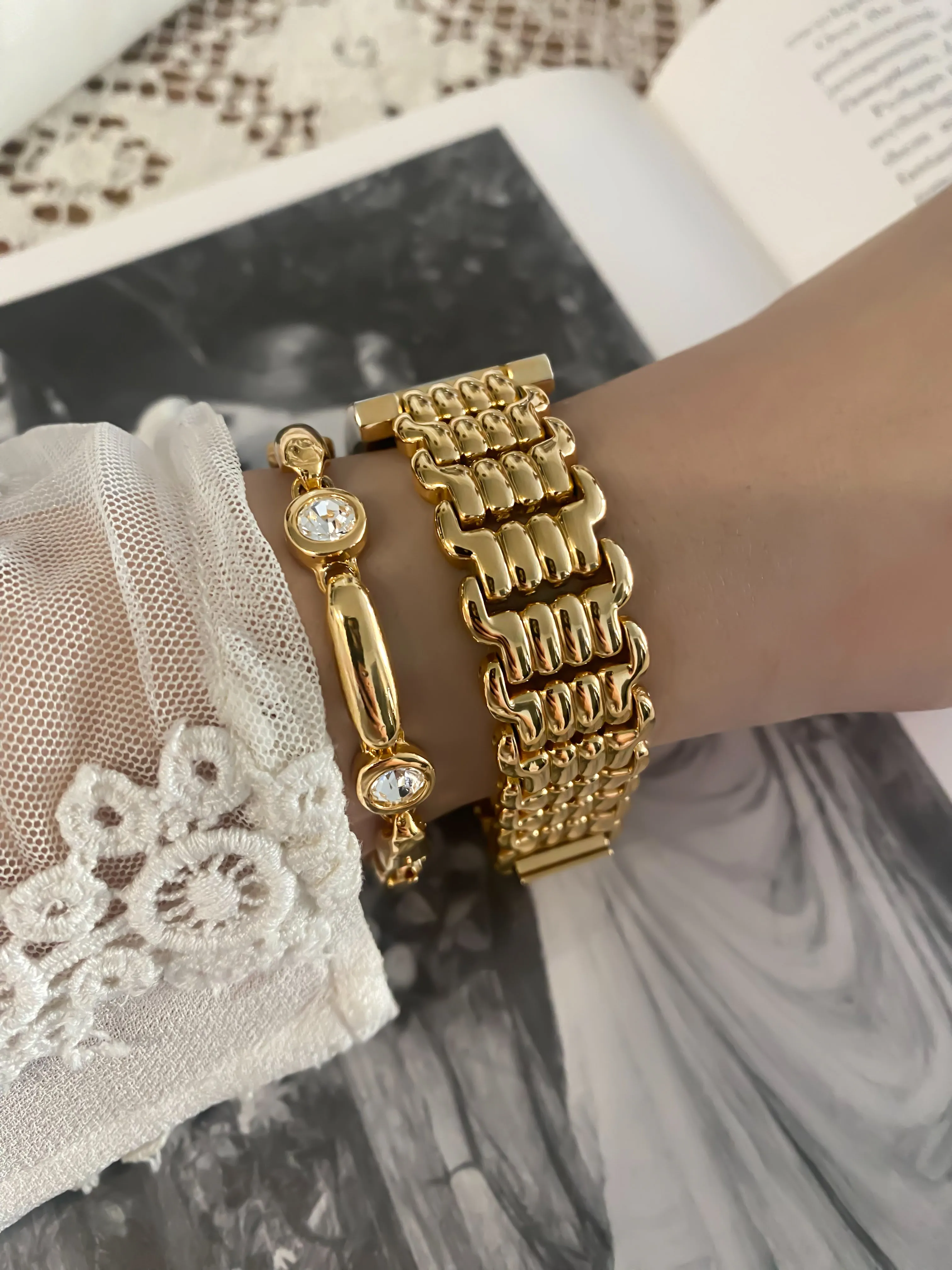 Vintage White Diamonds Gold Elizabeth Taylor Ladies Watch