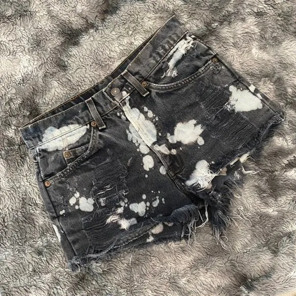 VTG Levi's Distressed Reverse Dye Shorts