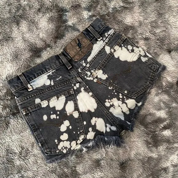 VTG Levi's Distressed Reverse Dye Shorts