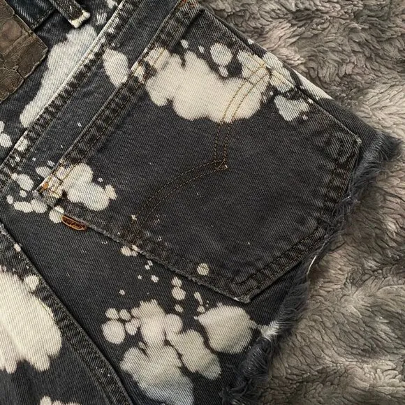 VTG Levi's Distressed Reverse Dye Shorts