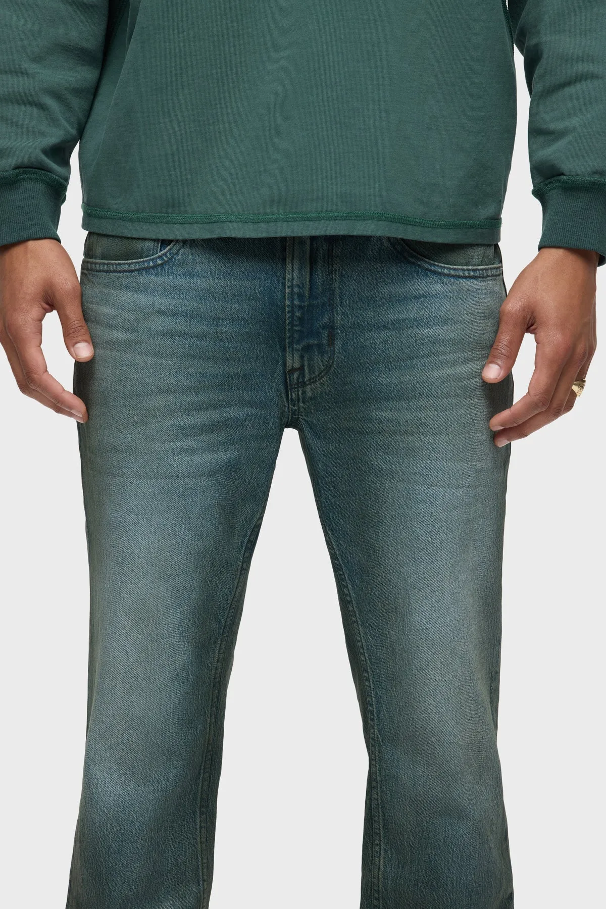 Walker Kick Flare Jean