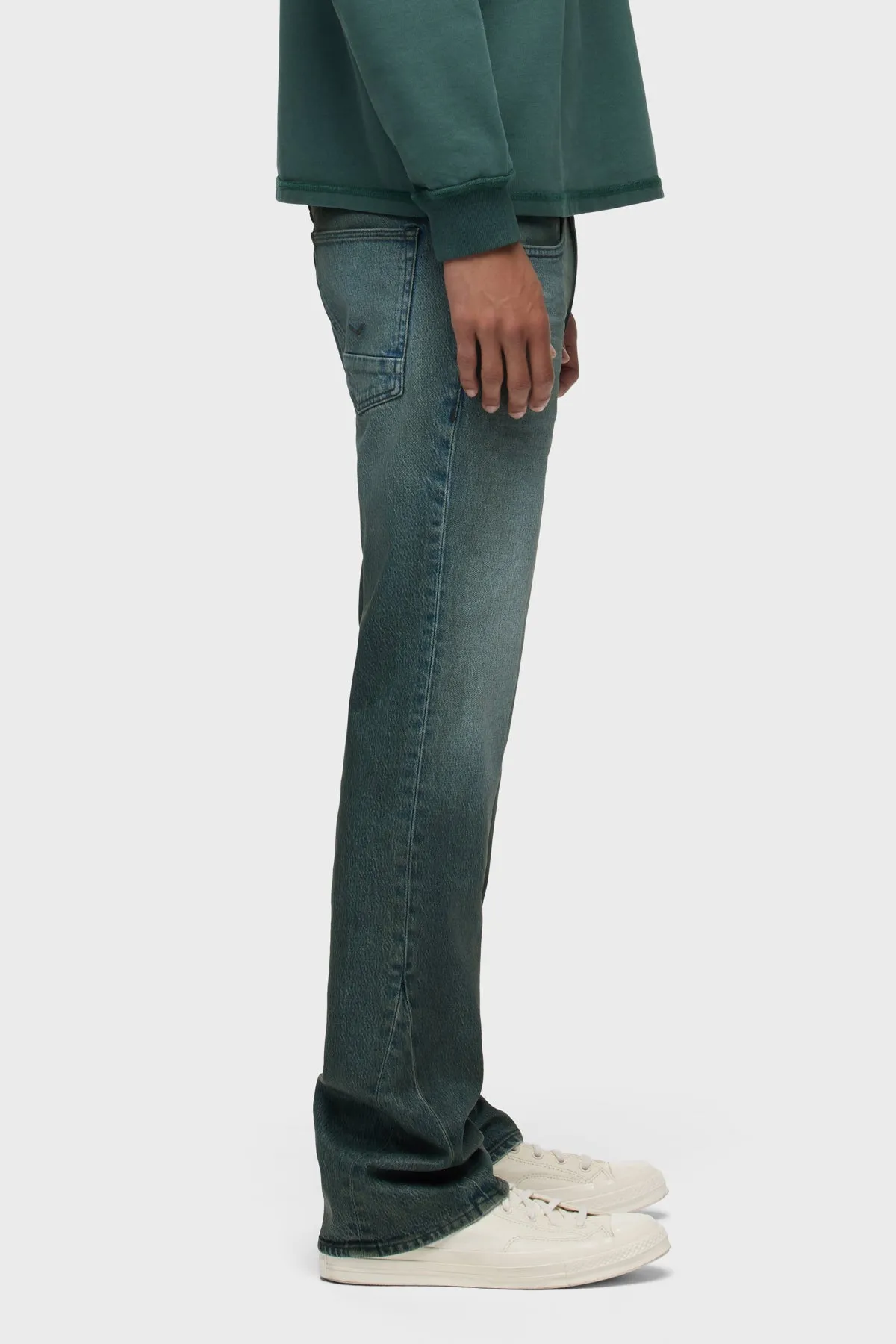 Walker Kick Flare Jean