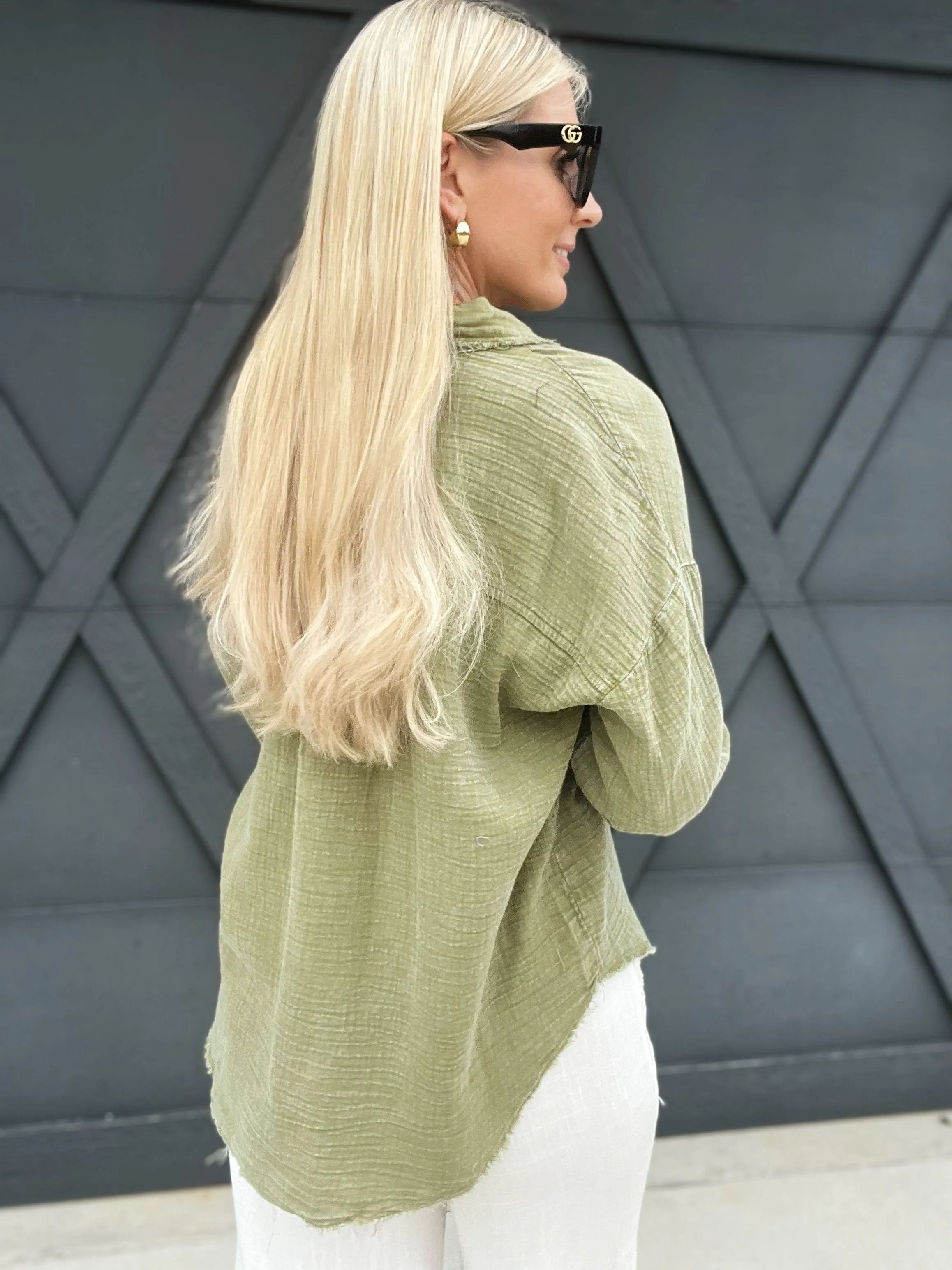 Washed Raw Edge Button Down Shirt In Dark Olive