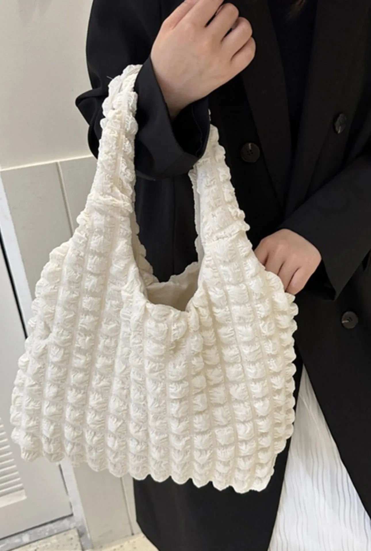 White Cloud Puffy Shoulder Tote Bag