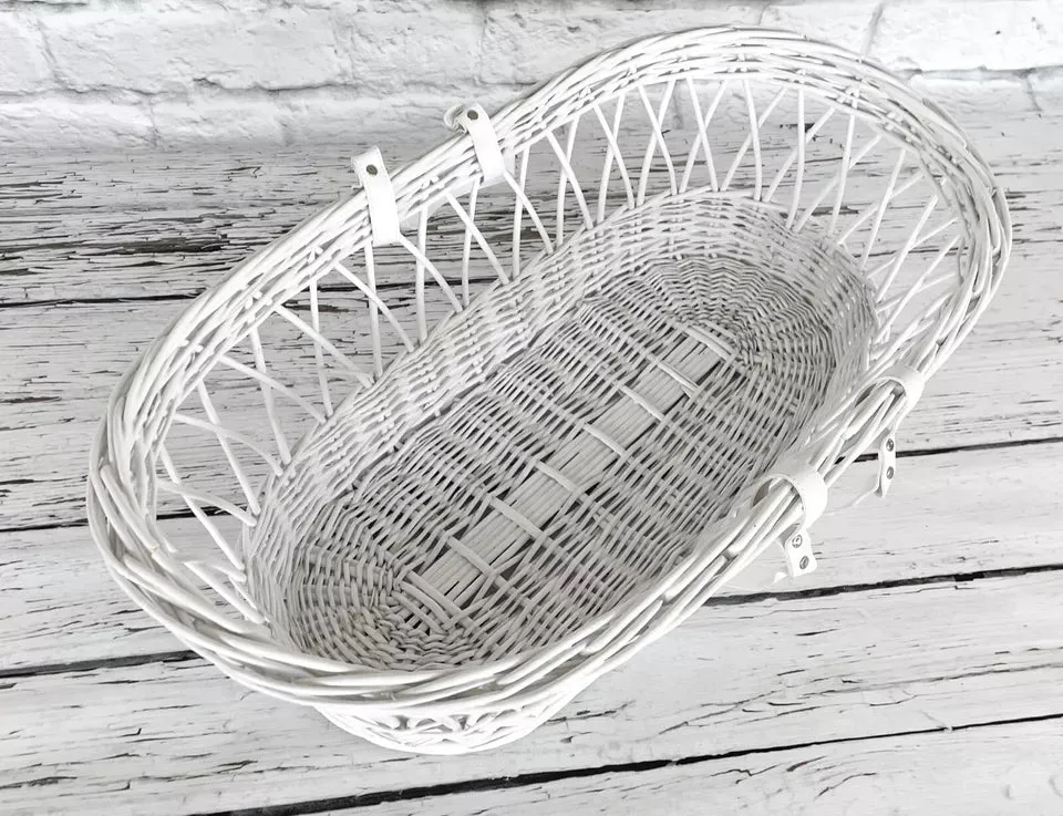 White Wicker Moses Basket With Leather Look Handle
