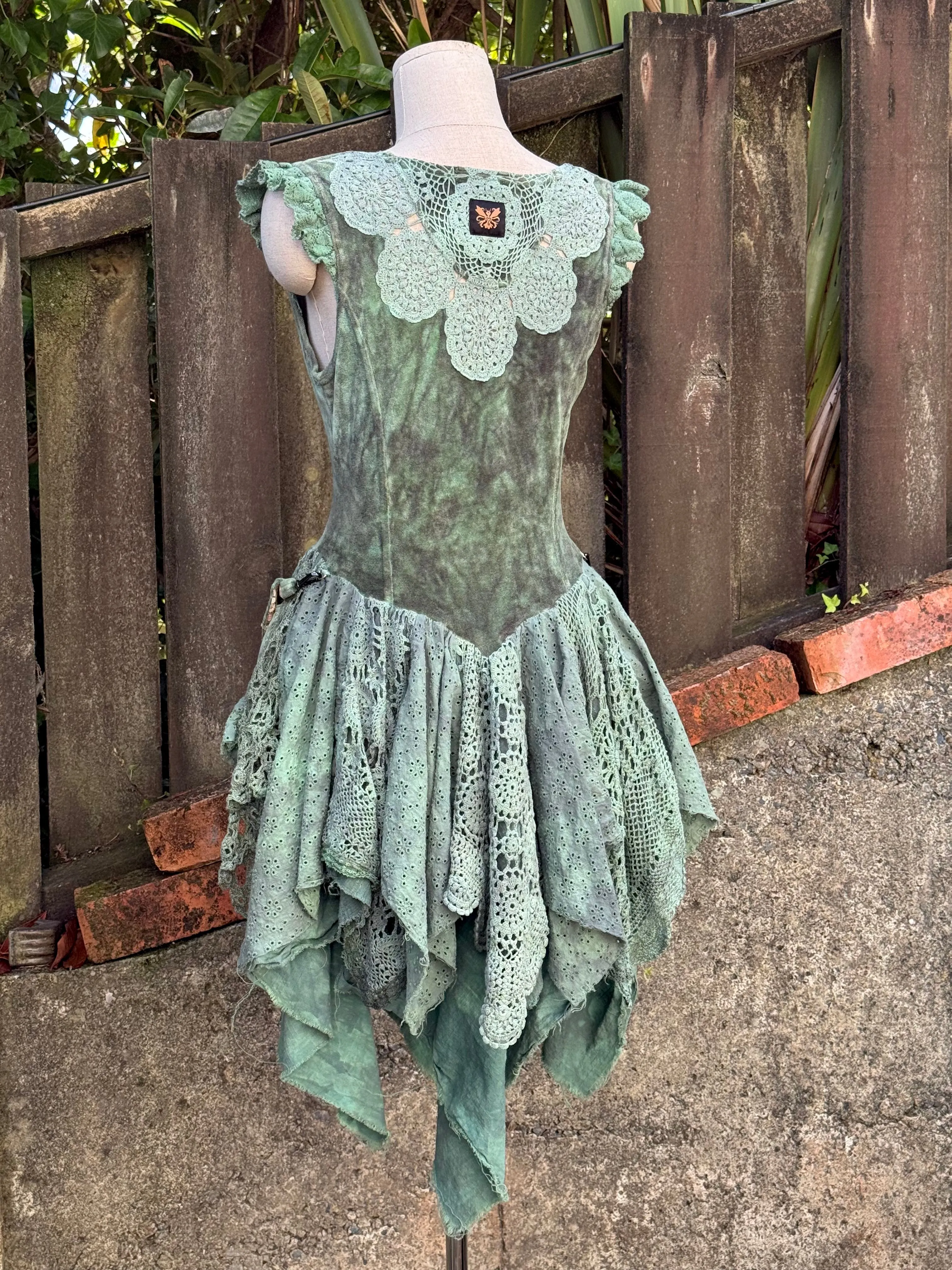 Wildcrafted Faery Pocket Dress (L)