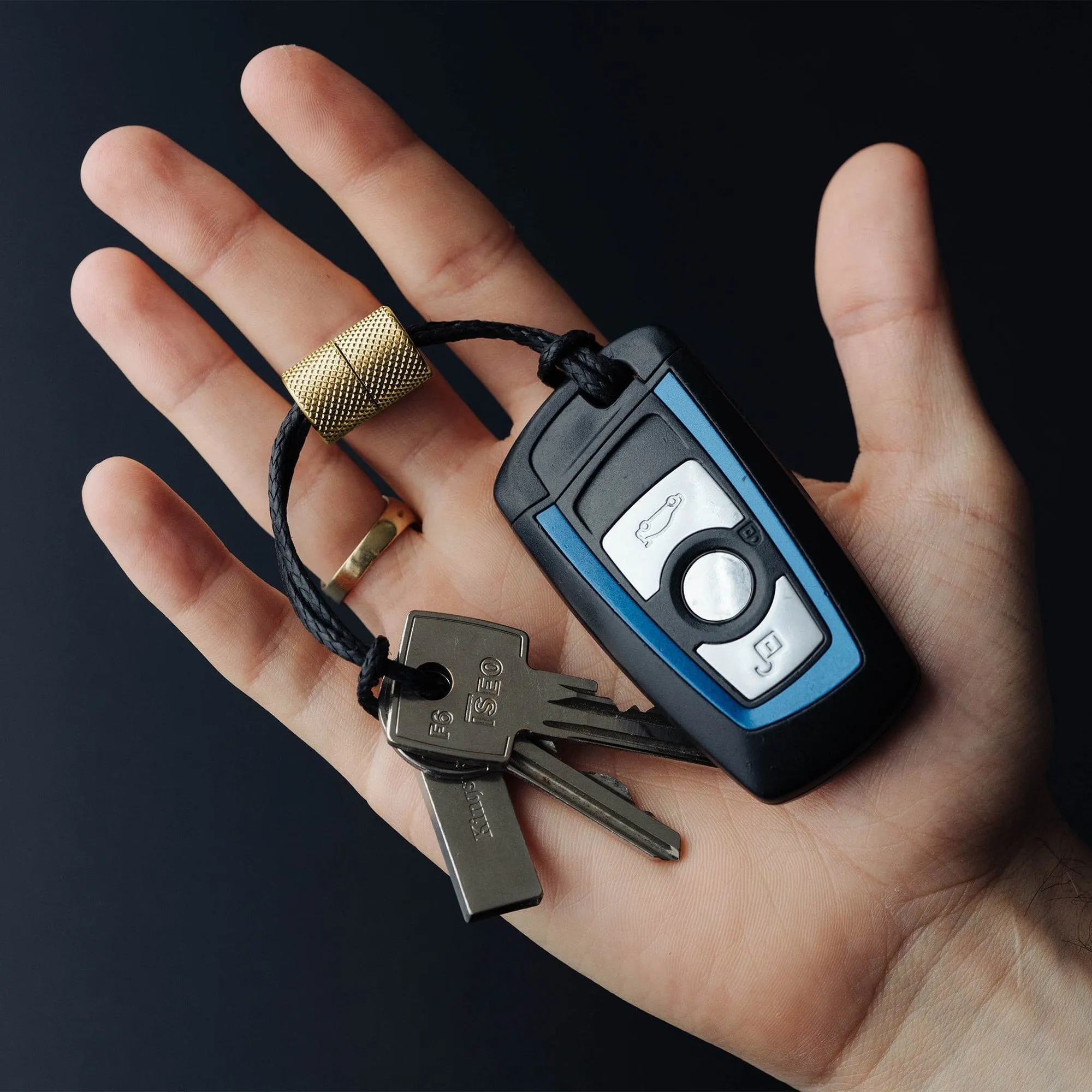 Wingback Key Loop