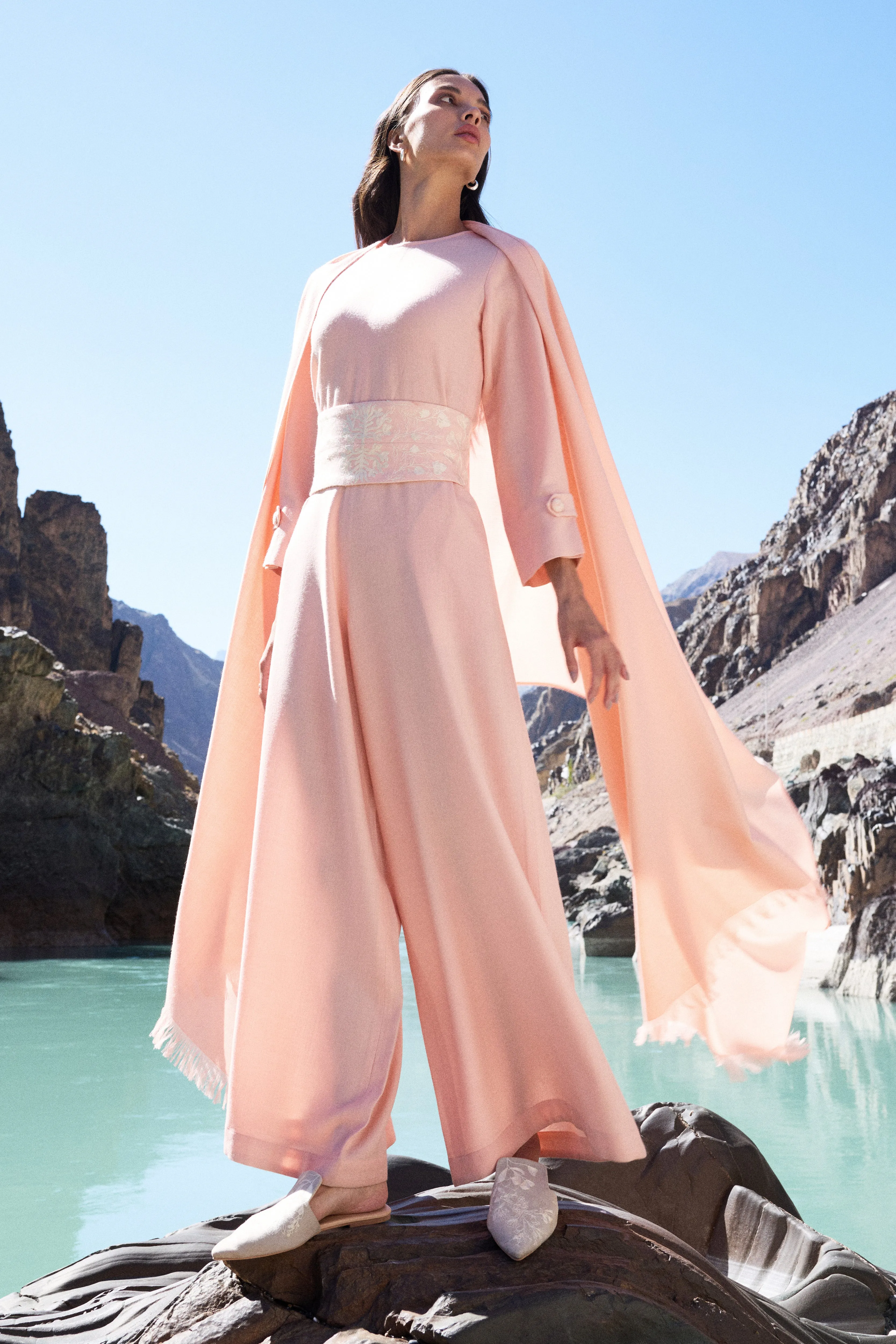 Zanskar Woollen Jumpsuit (Dusty Pink) & Sand Woollen Shawl (Dusty Pink)